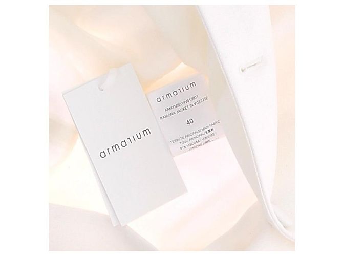 Autre Marque ARMARIUM White Viscose Jacket - view 5