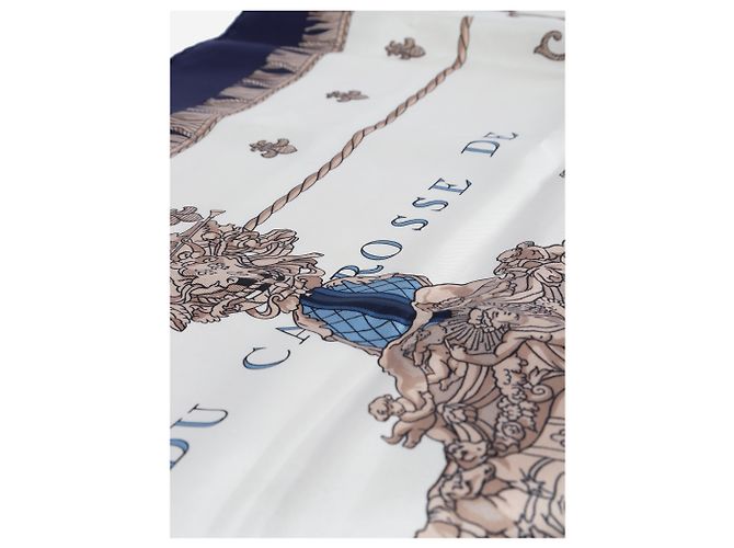 Hermès Blau bedruckter Seidenschal - Ansicht 3