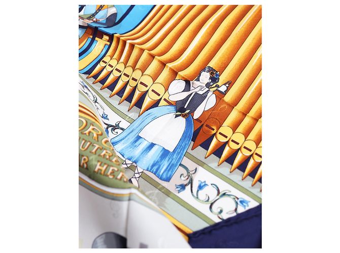 Hermès Blauer Seidenschal mit Print - Ansicht 2