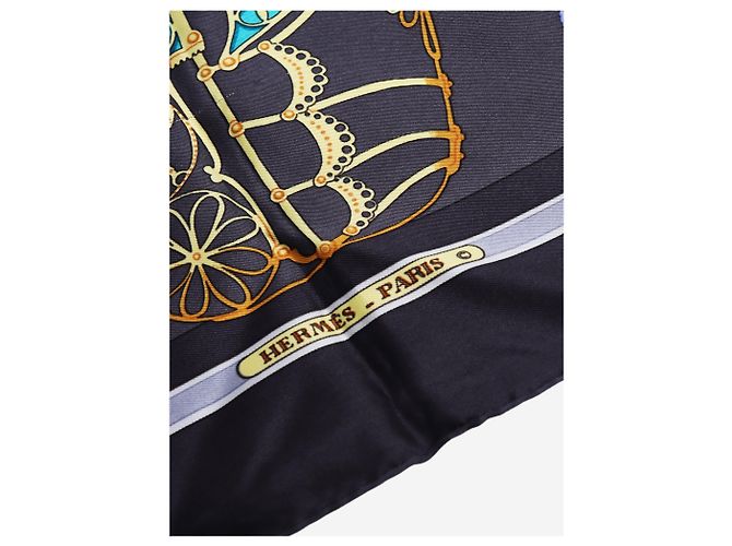 Hermès Pañuelo de seda Grey Carré 90 Les Muserolles - vista 3