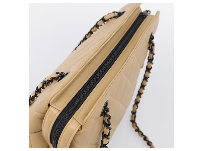 CHANEL Matelasse Chain Shoulder Bag Lamb Skin Beige Black CC - vista 6