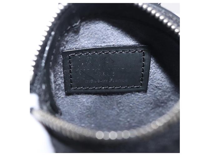 LOUIS VUITTON Epi Mini Lockit Charm Black LV - vista 16