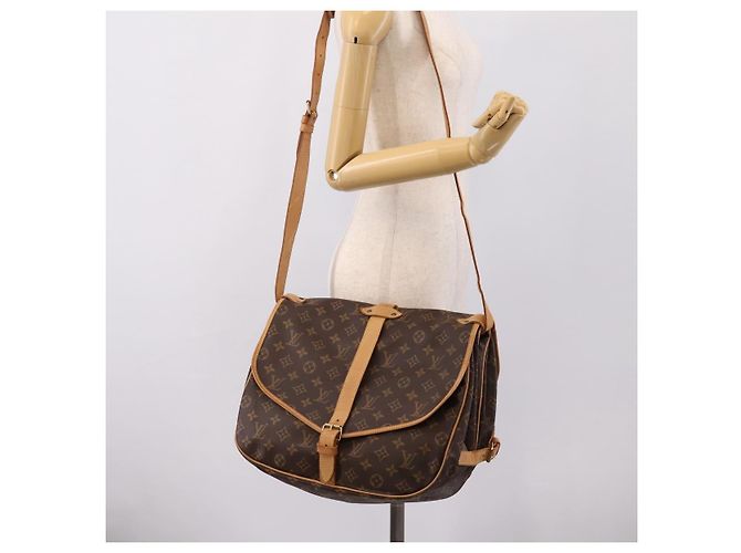 LOUIS VUITTON Monogram Saumur 35 Shoulder Bag M42254 LV - vista 30