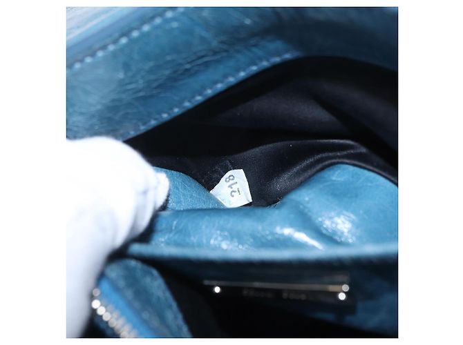 Miu Miu Matelasse Chain Shoulder Bag Vitellolux Blue Silver - vista 12