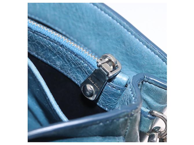 Miu Miu Matelasse Chain Shoulder Bag Vitellolux Blue Silver - vista 29