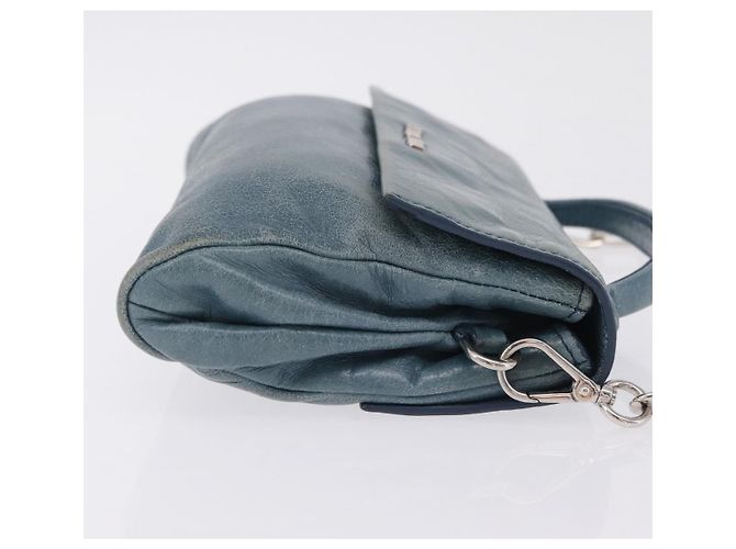 Miu Miu Matelasse Chain Shoulder Bag Vitellolux Blue Silver - vista 3