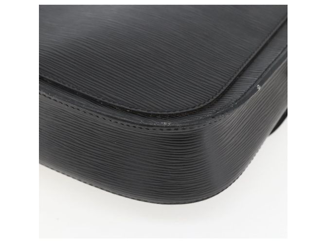Saint-Cloud LOUIS VUITTON Epi Saint Cloud GM Shoulder Bag Black Noir M52192 LV - vista 17