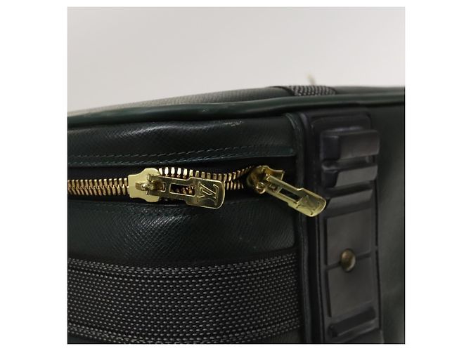 LOUIS VUITTON Taiga Satellite 53 Trunk Epicea M30094 LV - vista 8