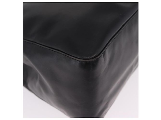 PRADA Schultertasche Tote mit Kette aus Leder Schwarz - Ansicht 12