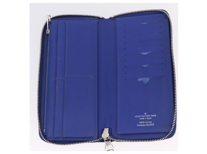 LOUIS VUITTON Taurillon Clemence Illusion Zippy Wallet Vertical - vista 15