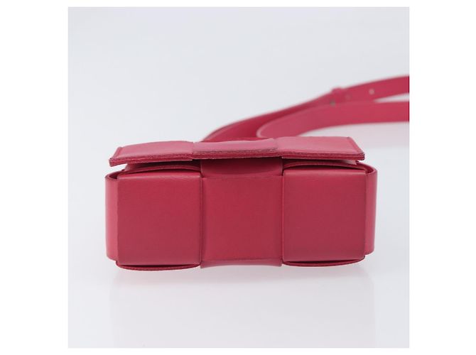 Bottega Veneta MAXI INTRECCIATO Cassette Mini Shoulder Bag Leather - vista 10