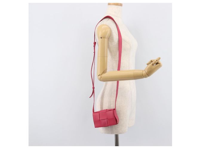 Bottega Veneta MAXI INTRECCIATO Cassette Mini Shoulder Bag Leather - vista 22