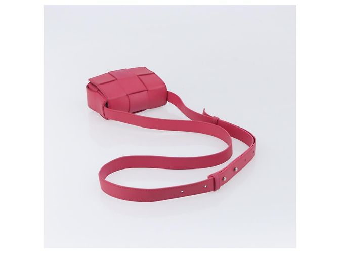 Bottega Veneta MAXI INTRECCIATO Cassette Mini Shoulder Bag Leather - vista 7