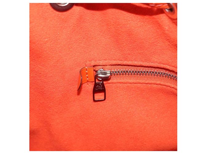 LOUIS VUITTON Epi Petit Noe Shoulder Bag Orange Pimon LV - vista 20