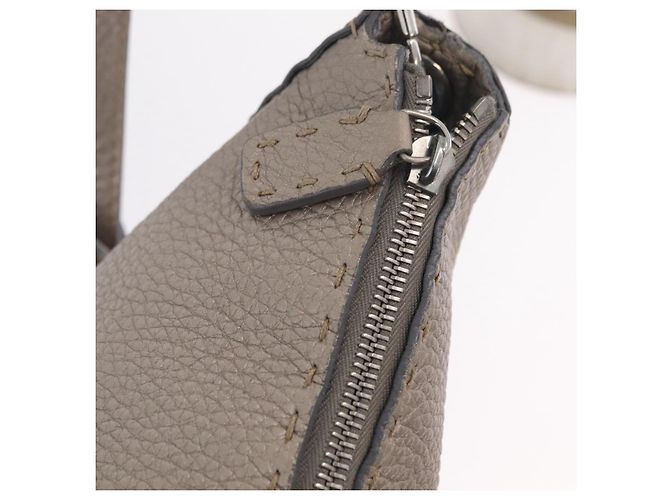 FENDI Celeria Shoulder Bag Leather Silver 8BT147 - vista 19