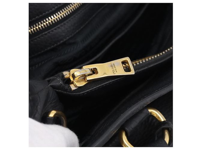 PRADA Handtasche Leder Schwarz Goldfarben - Ansicht 24