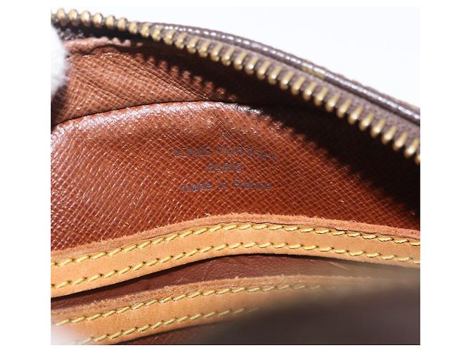 LOUIS VUITTON Monogram Blois Shoulder Bag M51221 LV - vista 19