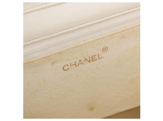 CHANEL Matelasse Chain Shoulder Bag Lamb Skin White Gold CC - vista 20
