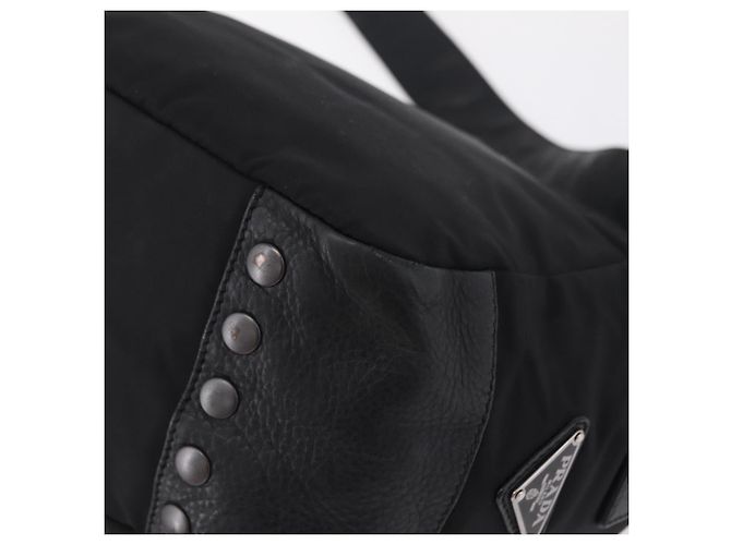 PRADA Bolsa de Ombro Studs Nylon Preto Prata - vista 17