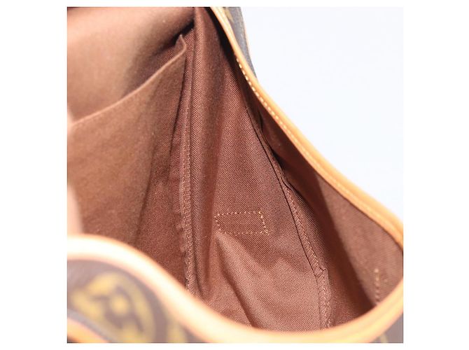 LOUIS VUITTON Monogram Saumur 35 Shoulder Bag M42254 LV - vista 28