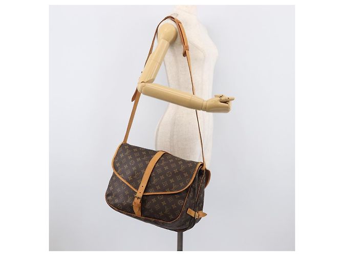 LOUIS VUITTON Monogram Saumur 35 Shoulder Bag M42254 LV - vista 33