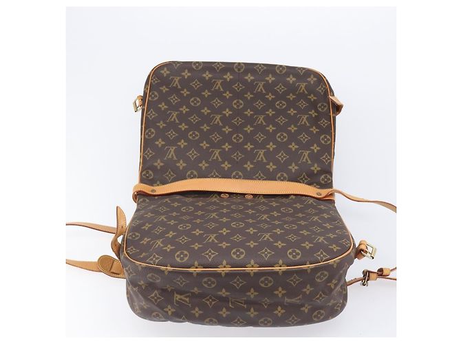 LOUIS VUITTON Monogram Saumur 35 Shoulder Bag M42254 LV - vista 8
