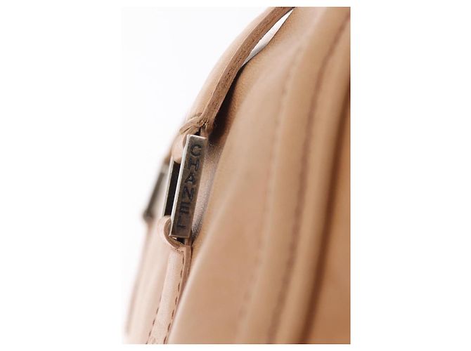 CHANEL COCO Mark Boston Bag Leather Beige Silver CC - vista 19