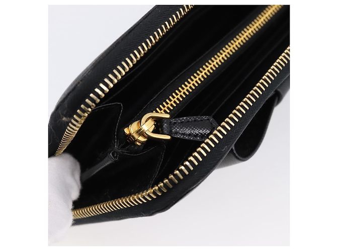 PRADA Cartera larga de piel Saffiano Negro Oro - vista 21