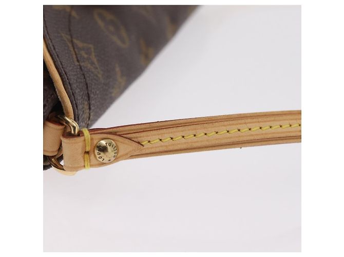 LOUIS VUITTON Monogram Beverly Pochette Shoulder Bag M40122 LV - vista 8