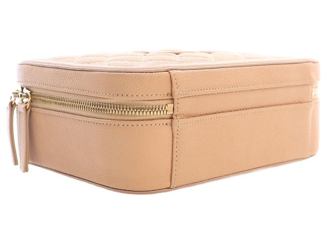 Chanel Beige Medium Caviar CC Filigree Vanity Case - vista 13