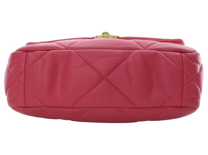 Chanel 19 Flap Medium in pelle d'agnello rosa - vista 3