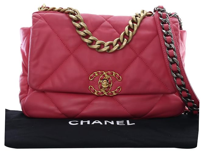 Chanel 19 Flap Medium in pelle d'agnello rosa - vista 6