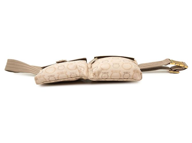 Salvatore Ferragamo Bolsa de cintura Ferragamo Beige Gancini Canvas com bolso duplo - vista 3
