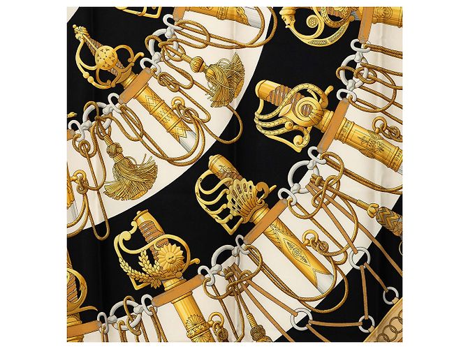 Foulard di seta Hermès Black Cliquetis 90 - vista 2