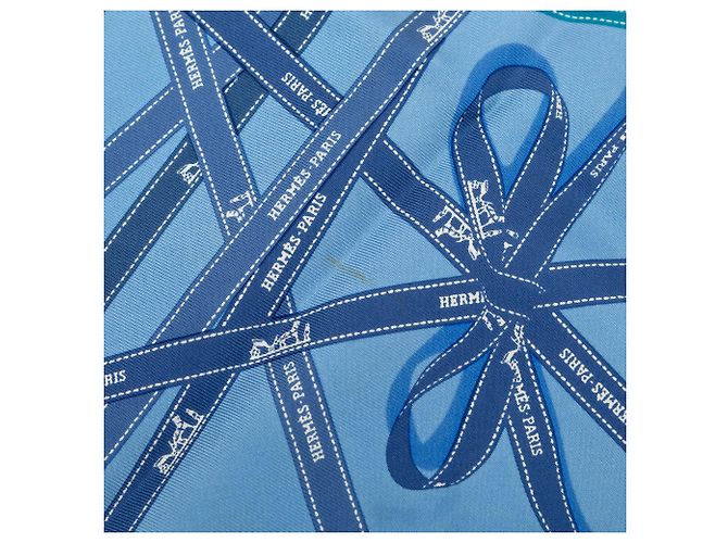 Hermès Blue Bolduc Pointu Seidentuch Dreieck - Ansicht 5