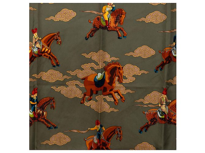 Pañuelo de seda Hermès Brown Galop Volant 90 - vista 2
