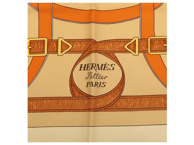 Pañuelo de seda Hermès Beige Eperon D'Or 90 - vista 3