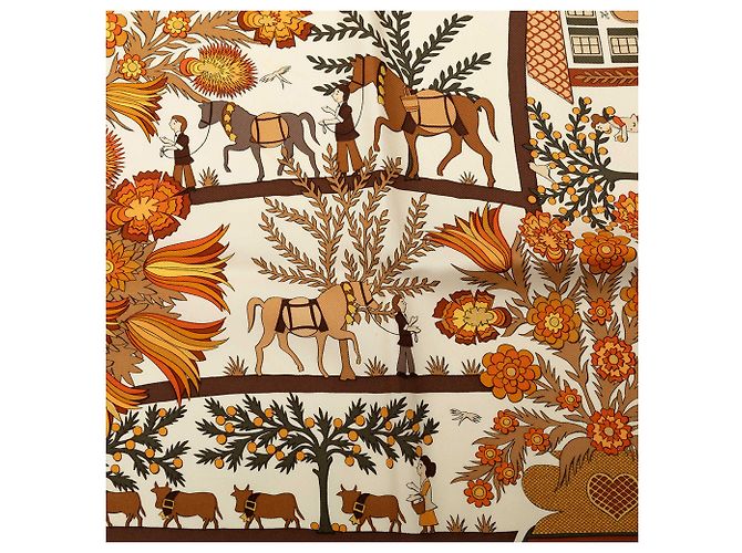 Pañuelo de seda Hermès White Decoupages 90 - vista 3
