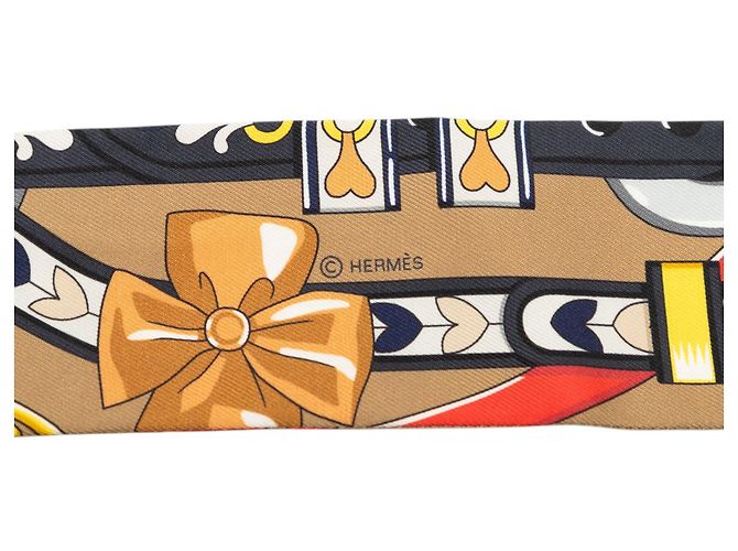 Pañuelo Twilly Hermès Brown Harnais De Coeur de seda - vista 4