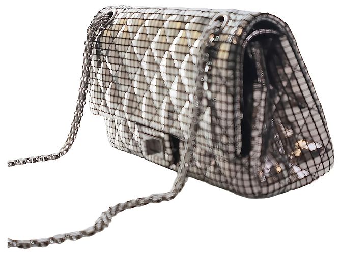 Chanel Silver Quilted Mirror Calfskin Reissue 2.55 Double Flap 225 - vista 12