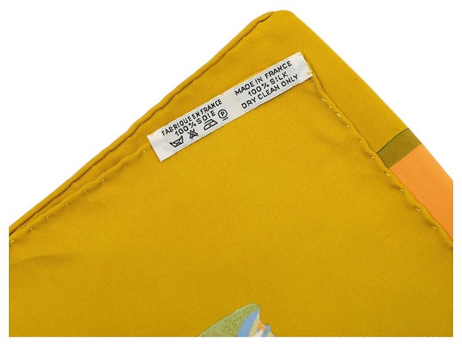 Foulard di seta Hermès Yellow Nuba Mountain 90 - vista 4