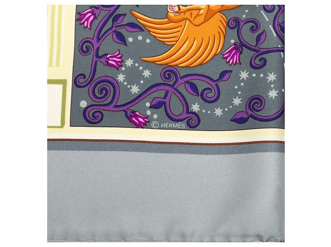 Pañuelo de seda Hermès Gray World Map 90 - vista 6