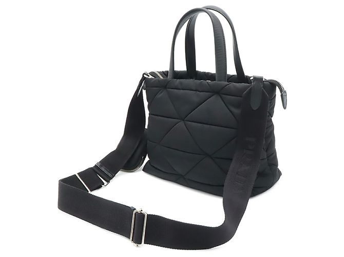 Bolso Tote Prada Small Padded Re-Nylon - vista 3