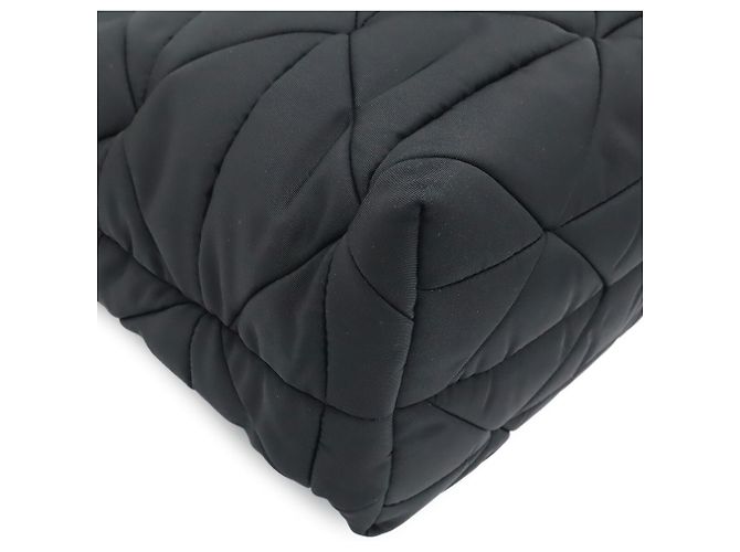 Bolso Tote Prada Small Padded Re-Nylon - vista 4