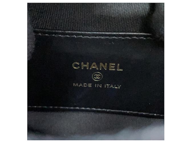 Borsa rotonda Chanel Matelassé - vista 10