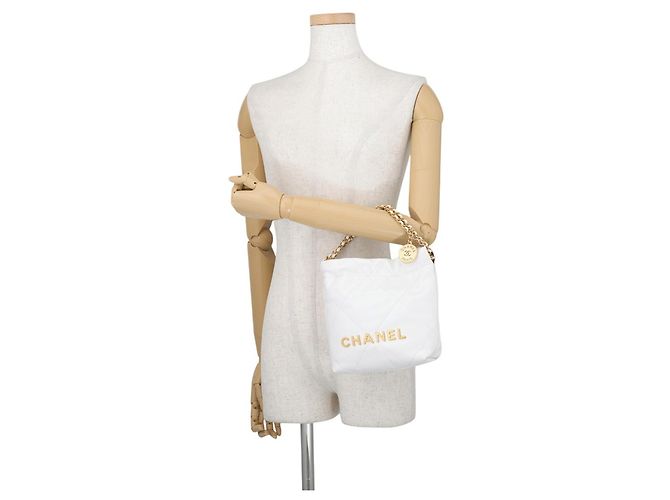 Bolso Chanel 22 Mini Coco Mark - vista 4