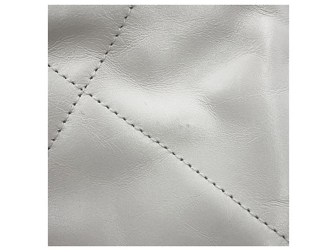 Bolso Chanel 22 Mini Coco Mark - vista 8