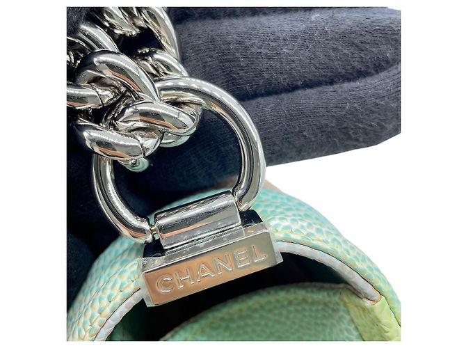 Borsa a tracolla Chanel Matelassé con catena - vista 12