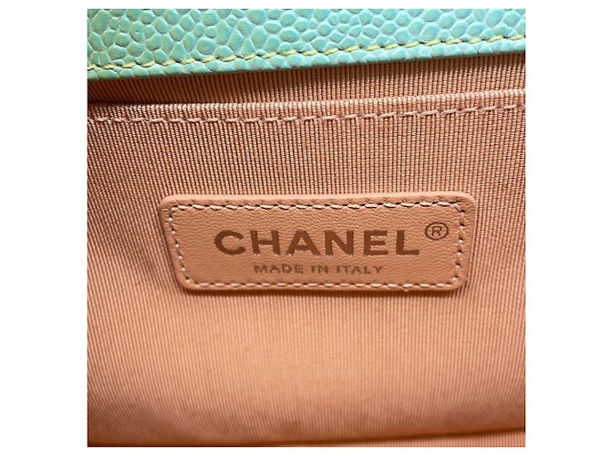Borsa a tracolla Chanel Matelassé con catena - vista 16
