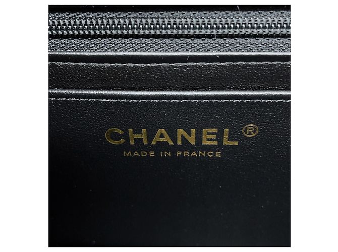 Borsa a tracolla con catena Chanel in tweed nero - vista 13